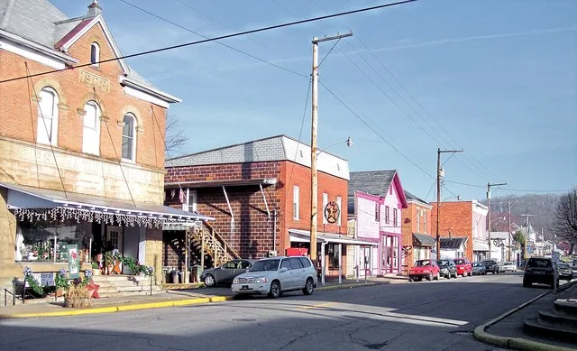Main Street ( w:West Virginia Route 18 ) in w:Middlebourne, West Virginia