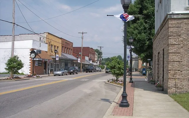 Main Street ( West Virginia Route 41 ) in downtown w:Summersville, West Virginia .