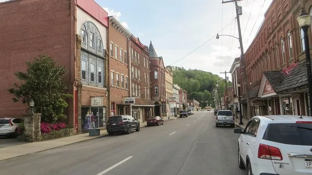Main Avenue, Weston, West Virginia.