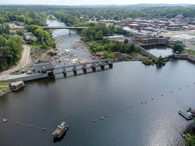 Black River Falls dam and hydro plant