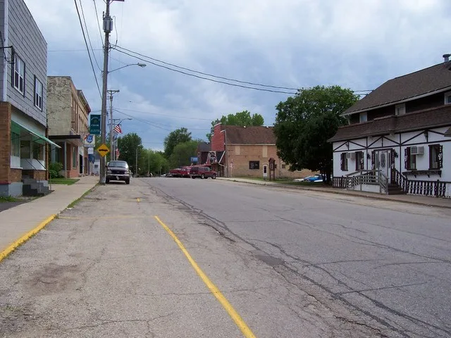 I took this picture myself looking south in a business district in w:Cecil, Wisconsin on June 11, 2006.