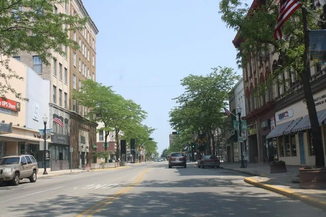 The w:South Main Street Historic District on Main Street, w:Fond du Lac, Wisconsin along w:U.S. Route 45 , listed on the National Register of Historic Places. This file was upload...