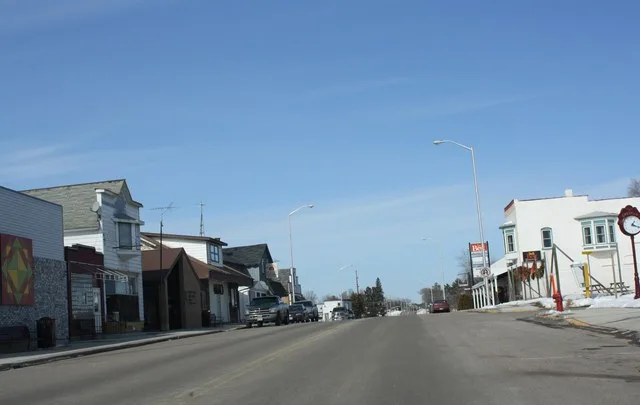 Looking north at downtown w:Gresham, Wisconsin . This file was uploaded with Commonist .